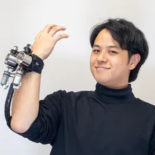 橋本 健